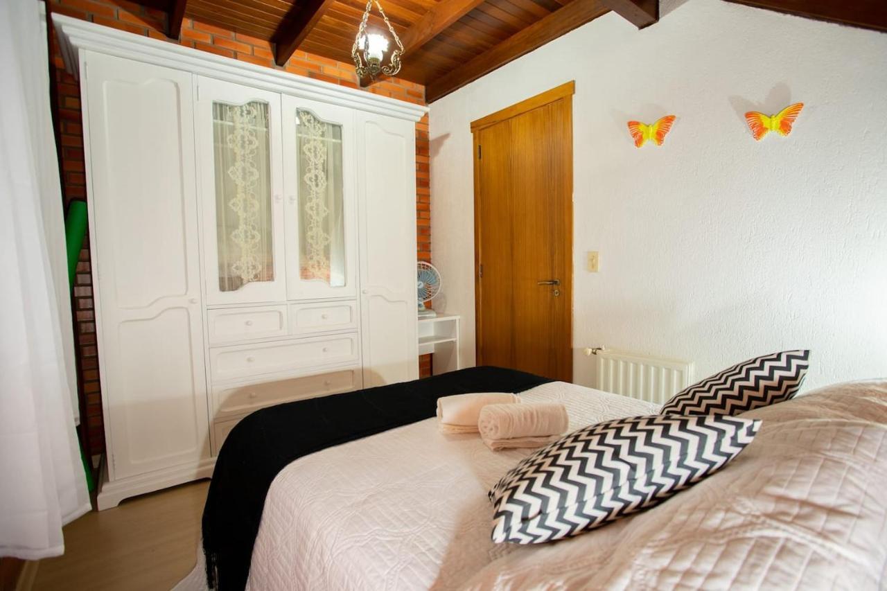 Duplex Tranquilo Pertinho Do Lago グラマド エクステリア 写真